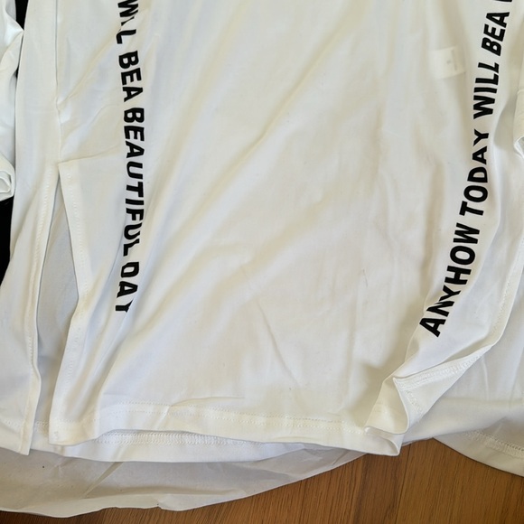 Size small leggings and top set - Picture 5 of 6